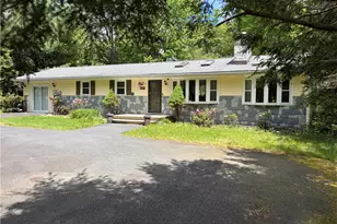 215 Larch Oval, Coolbaugh Twp, PA 18466 - Photo 3