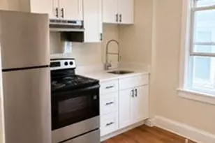 2321 Sycamore St, Easton, PA 18042 - Photo 3