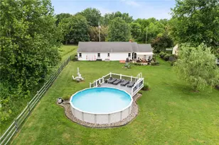 561 W Cherry Rd, Springfield Twp, PA 18951 - Photo 33