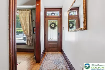 169 W Broadway, Jim Thorpe Boro, PA 18229 - Photo 3