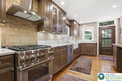 169 W Broadway, Jim Thorpe Boro, PA 18229 - Photo 11