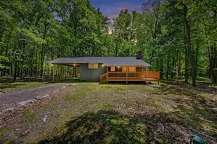 74 Beaver Dr, Penn Forrest, PA 18210 - Photo 5