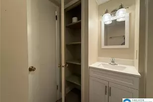 526 Broad St, Emmaus Boro, PA 18049 - Photo 11