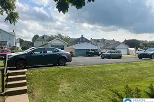 526 Broad St, Emmaus Boro, PA 18049 - Photo 3