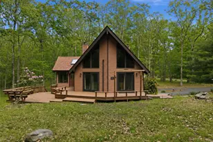 1517 Deer Run, Bushkill, PA 18324 - Photo 1