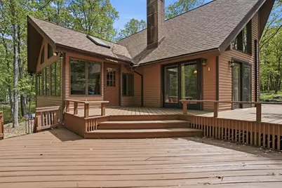 1517 Deer Run, Bushkill, PA 18324 - Photo 3