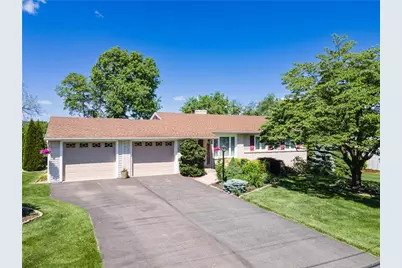 116 Oxford Drive, Palmer Twp, PA 18045 - Photo 1