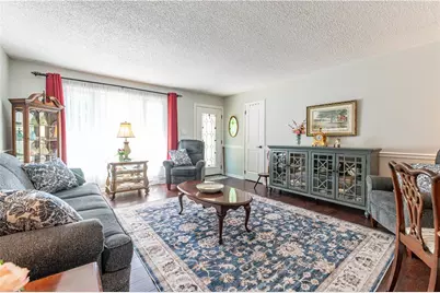 116 Oxford Drive, Palmer Twp, PA 18045 - Photo 3