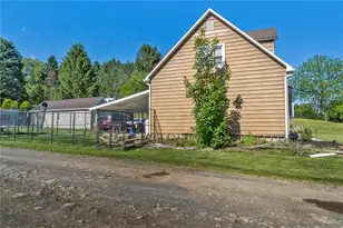 331 E Lizard Creek Rd, East Penn Twp, PA 18235 - Photo 9
