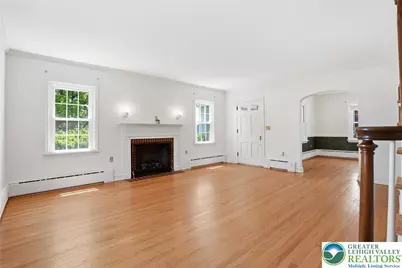 3827 Park Avenue, North Whitehall Township, PA 18078 - Photo 7