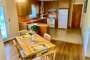 3844 W Linden St, South Whitehall Township, PA 18104 - Photo 5