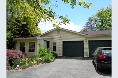 8166 Sharon Drive, Washington Township, PA 18080 - Photo 3