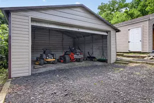 4701 Main Rd W, Upper Milford Township, PA 18049 - Photo 31
