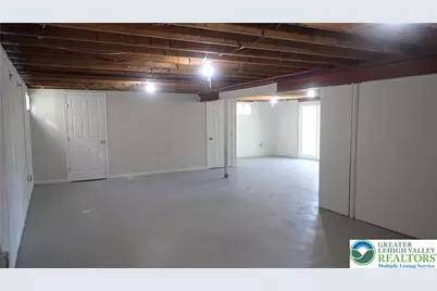 2556 N Delaware Drive, Upper Mt Bethel Twp, PA 18343 - Photo 27