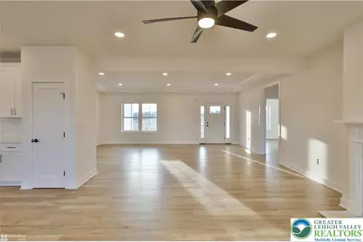 448 Long Lane Road, Lehigh Township, PA 18088 - Photo 15