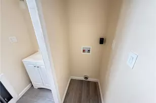 944 N Irving Ave, Scranton City, PA 18510 - Photo 13