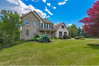 6000 Pond View Terrace, East Allen Township, PA 18014 - Photo 3