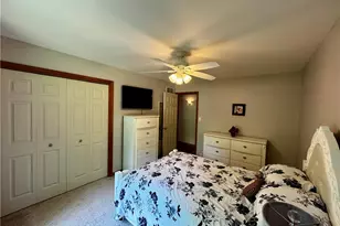 391 Rose Marie Ln, Price Twp, PA 18302 - Photo 13