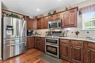 8 Raleigh Ct, Lower Pottsgrove Twp, PA 19464 - Photo 15