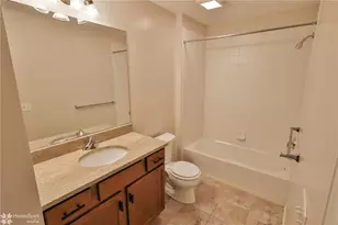 2606 Sapphire Ln, Bethlehem Township, PA 18020 - Photo 13
