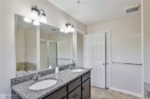 2606 Sapphire Ln, Bethlehem Township, PA 18020 - Photo 15