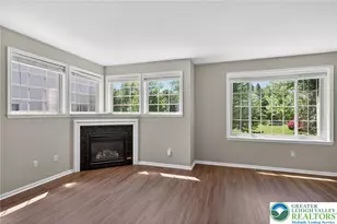 4073 Waterford Dr, Upper Saucon Township, PA 18034 - Photo 11