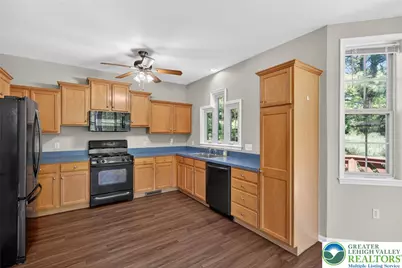 4073 Waterford Drive, Upper Saucon Township, PA 18034 - Photo 19