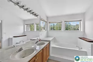 4073 Waterford Dr, Upper Saucon Township, PA 18034 - Photo 27