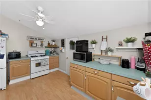 1121 Front St, North Catasauqua Bor, PA 18032 - Photo 13