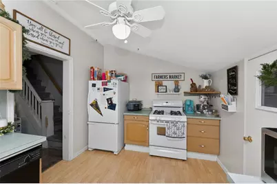 1121 Front Street, North Catasauqua Bor, PA 18032 - Photo 11