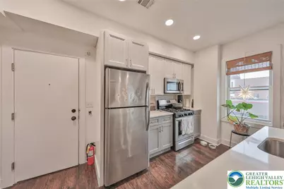601 Northampton Street #202, Easton, PA 18042 - Photo 5