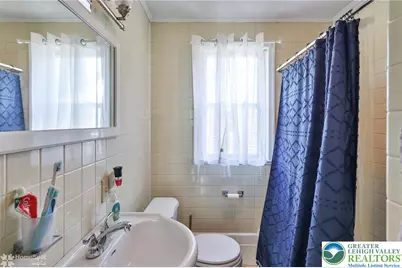 1635 E Emmaus Avenue, Allentown City, PA 18103 - Photo 29