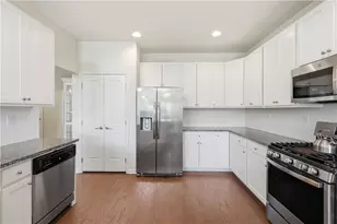 4120 Eveningstar Rd, Emmaus Boro, PA 18049 - Photo 15