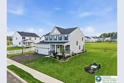 8150 Parker Place, Upper Macungie Township, PA 18051 - Photo 3
