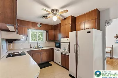 1030 N 7th Street, Emmaus Boro, PA 18049 - Photo 13