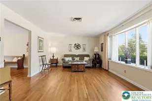 1030 N 7th St, Emmaus Boro, PA 18049 - Photo 5