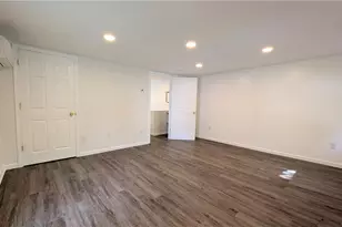 2057 S Delaware Dr, Upper Mt Bethel Twp, PA 18343 - Photo 13