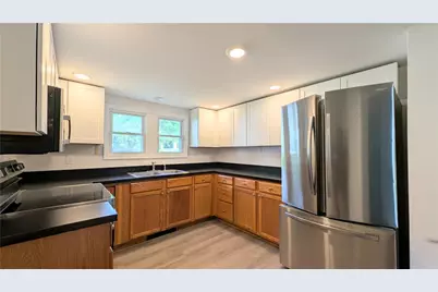 2057 S Delaware Drive, Upper Mt Bethel Twp, PA 18343 - Photo 7