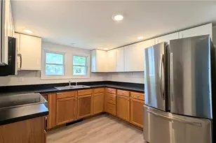 2057 S Delaware Dr, Upper Mt Bethel Twp, PA 18343 - Photo 7