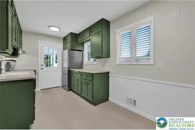 2038 Vista Drive, Bethlehem City, PA 18018 - Photo 25