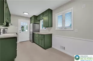 2038 Vista Dr, Bethlehem City, PA 18018 - Photo 25