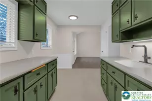 2038 Vista Dr, Bethlehem City, PA 18018 - Photo 31