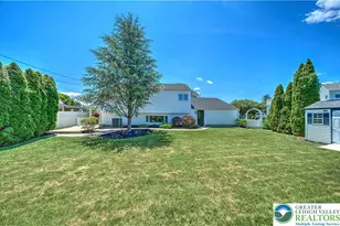 2038 Vista Dr, Bethlehem City, PA 18018 - Photo 7