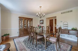 2855 Meadow Ln, North Whitehall Township, PA 18078 - Photo 15