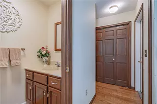 2855 Meadow Ln, North Whitehall Township, PA 18078 - Photo 39