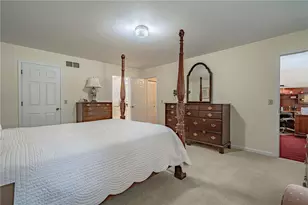 2855 Meadow Ln, North Whitehall Township, PA 18078 - Photo 29
