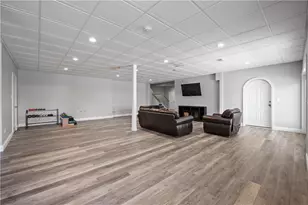 2244 Wagon Wheel Dr, Easton, PA 18040 - Photo 31