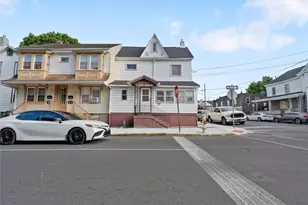1056 Washington St, Easton, PA 18042 - Photo 1