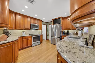 675 Edgeboro Boulevard, Bethlehem City, PA 18017 - Photo 23