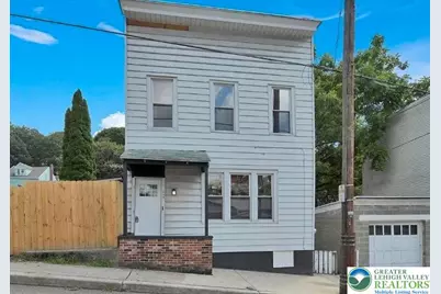 533 E Market Street #1, Pottsville, PA 17909 - Photo 1